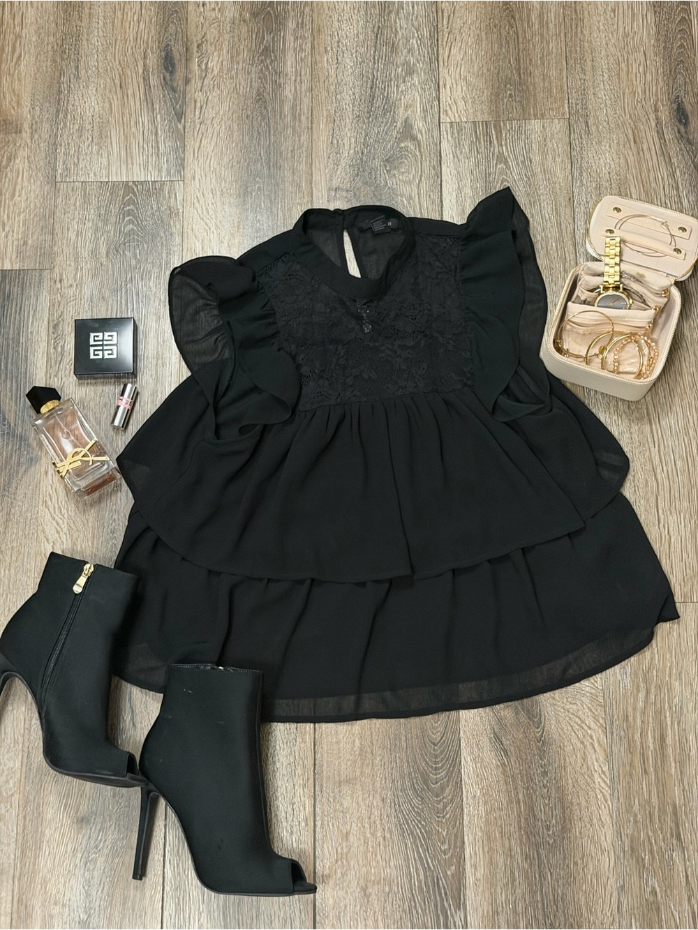 Forever 21 Black Tiered Ruffle Blouse | Size Medium